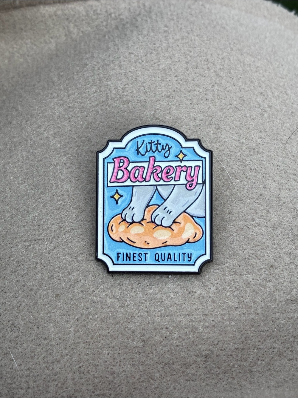 Kitty Bakery Enamel Pin - Blue Pink